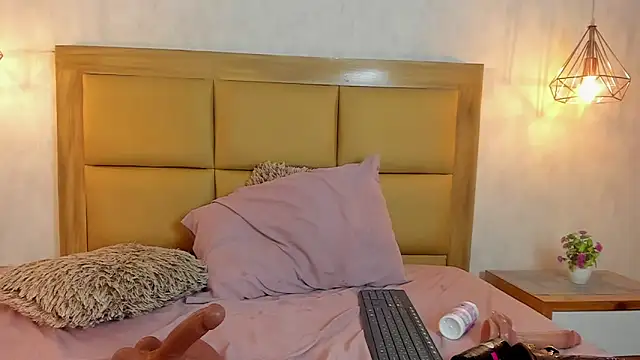 MELISSAROUGE live