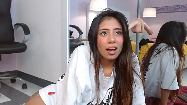 Cataleyaa23 live