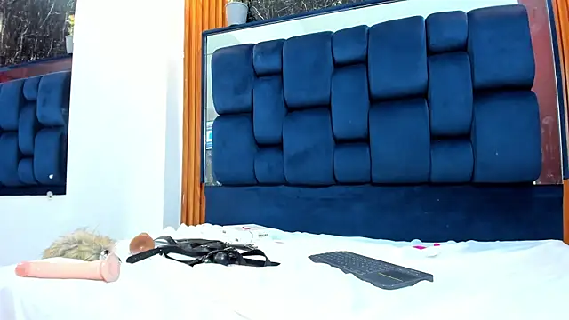 _MilaRose_ live
