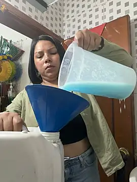 ISABELLA__LUNA live