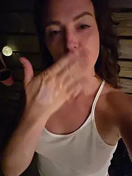 cumtomama live