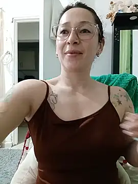emilypoppy3 live