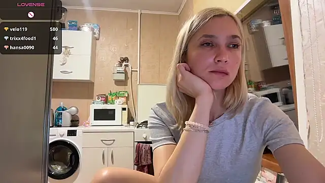 AngelJeni live