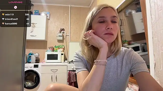 AngelJeni live
