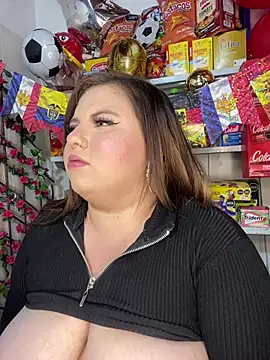 kitty__pinnk live