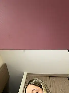 lunablossom_ live