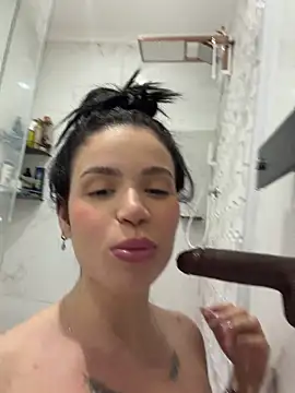 Rafaellaz live