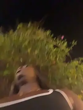 ZarahFerreira live