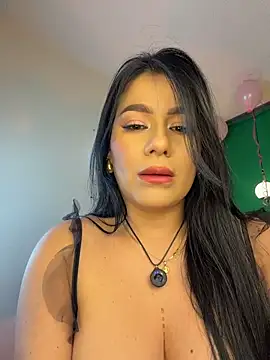 Miah_gomez_ live