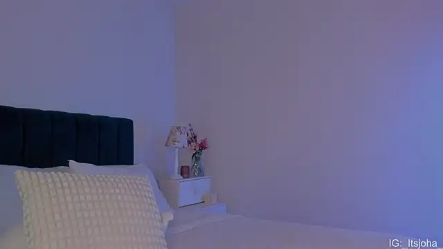 Lovinggirl_ live