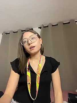 PrettyAmber live