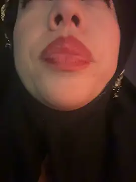 zahra_Jalid live