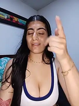 Miakhalifa__ live