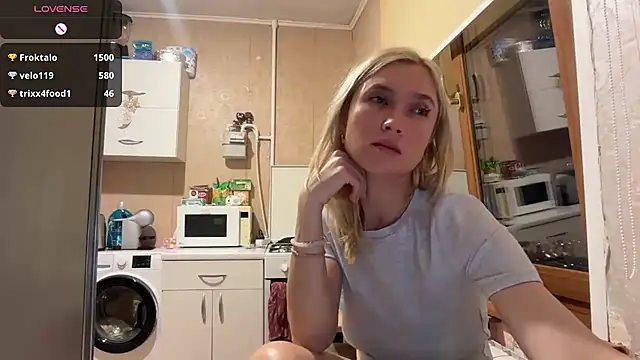 AngelJeni live