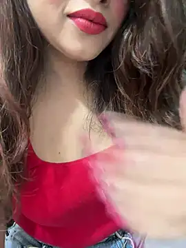 Yours_riya11 live