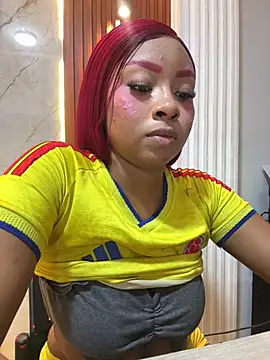 Kloe_rousse01 live