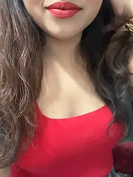 Yours_riya11 live