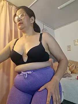 christy_ant live