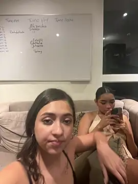 Zoesecret live