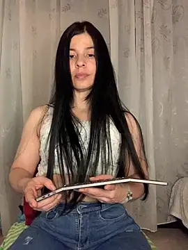 Estefani_32 live