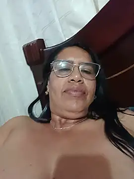 Emilif_ live