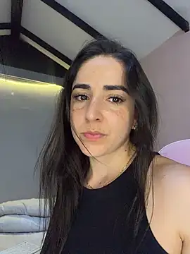 Vicky-Andrade live