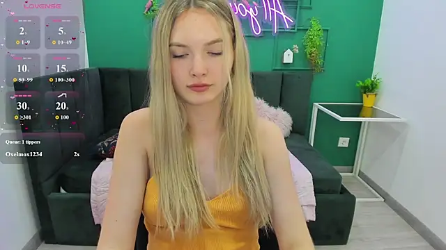 EvelineAmore live