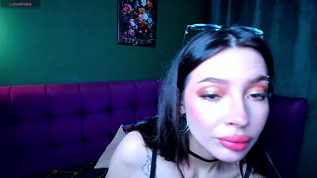 IvyDainty live