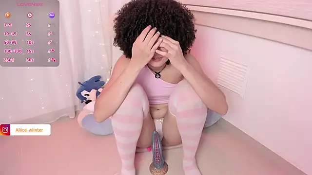 Alice_winter_ live