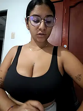Sofythom1 live