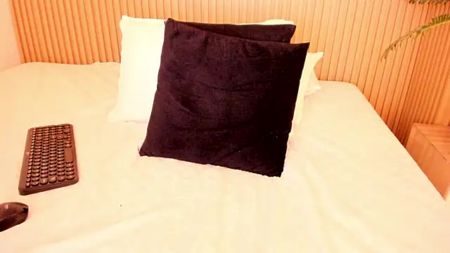Samantha_Sra_ live