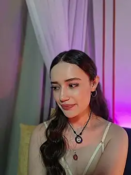Kate_Amaretto_ live