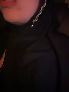 zahra_Jalid live