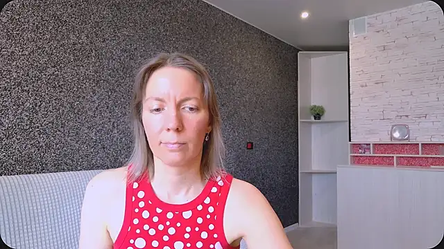 Amanda_Luxe live