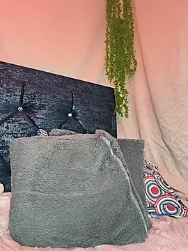 Amber_prada live