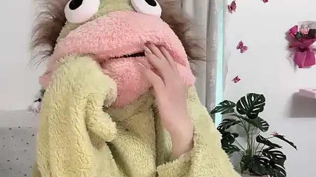 MIJ-Uwuu live