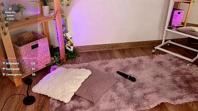 chloewinter live