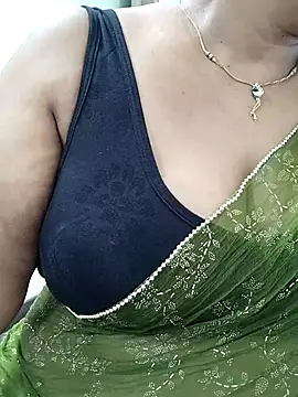 abinaya26 live