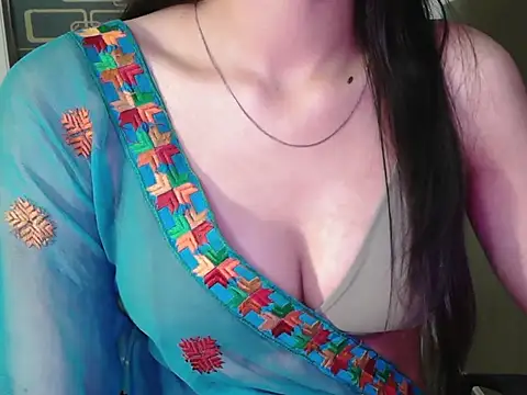 Simreet_22 live