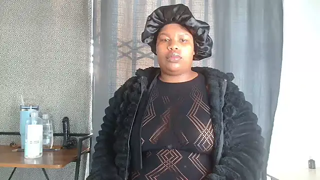 Cuddle_Bear live