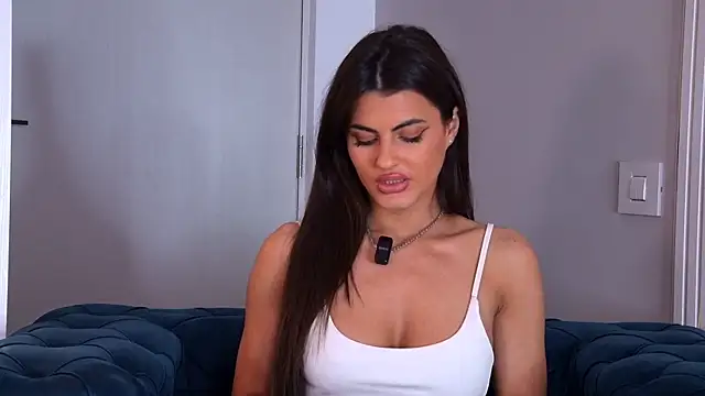 YasminaMoon live