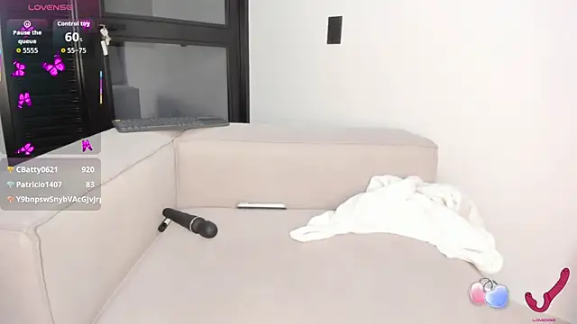 Lauuuuuuuu_ live