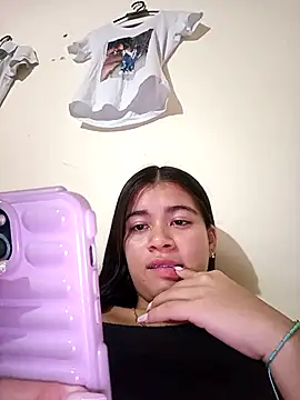 Kloe_1223 live