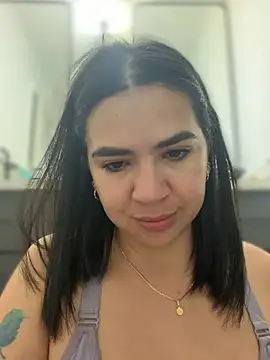 Gringo_XXX_Latina live