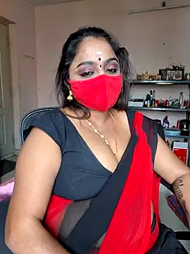 Queen_ilakiya live