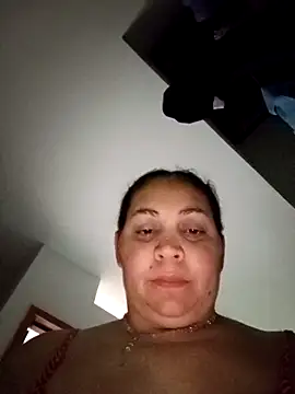 MirandaSoto live