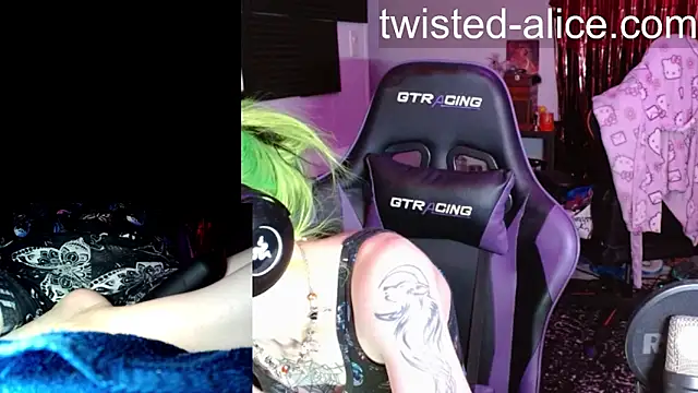 Twisted_Alice profile