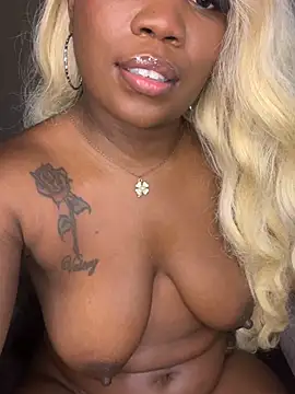 Scarlett_diaz17 live