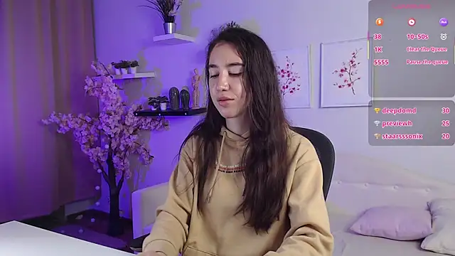 Belle_Via live