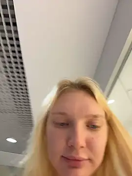 AmmyHot live